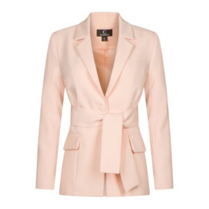 Kledingpackshot van een zalmroze blazer met ceintuur